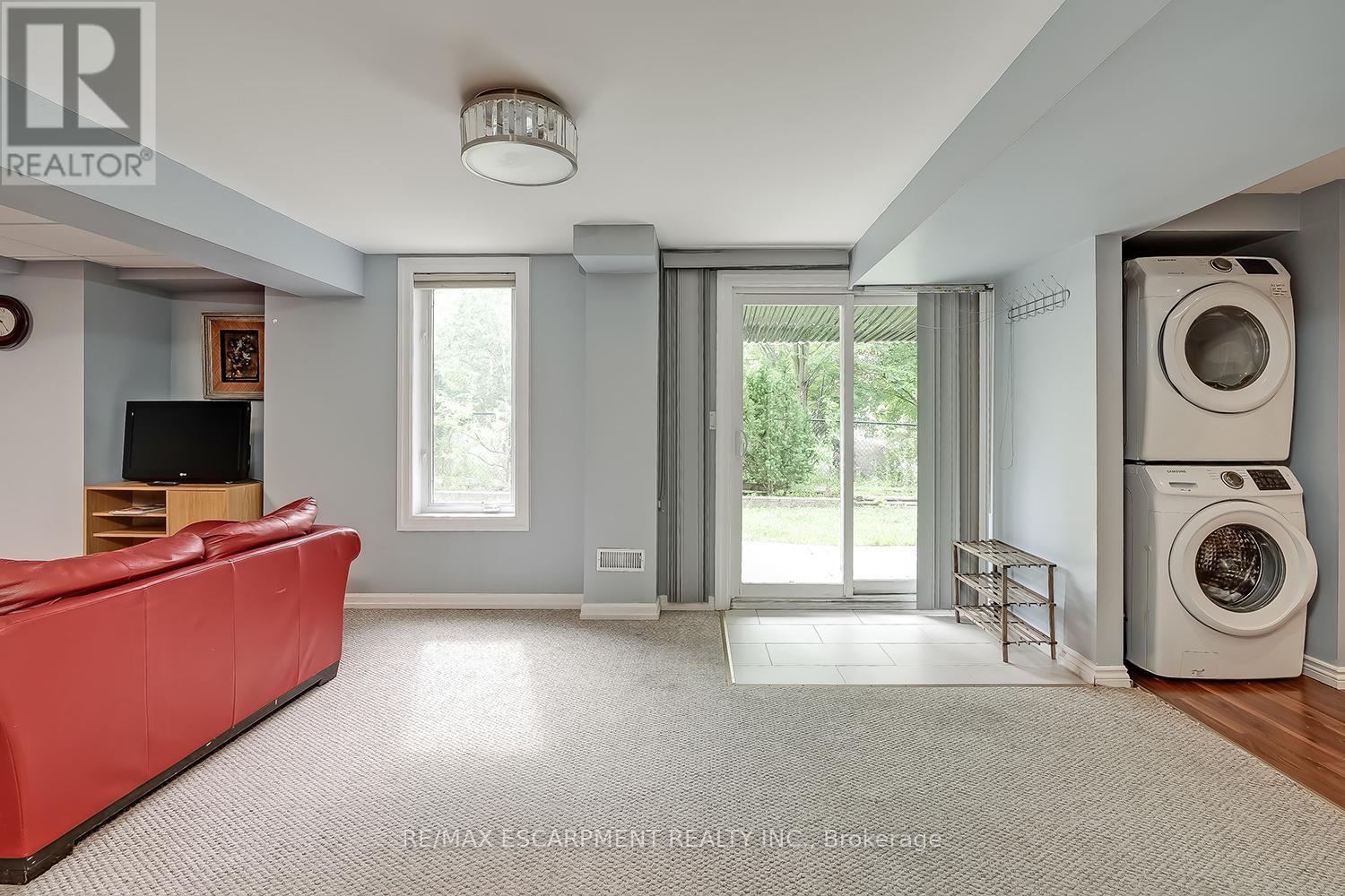 Lower - 5410 Duchess Court, Burlington (Orchard), Ontario  L7L 6Z4 - Photo 7 - W12847734