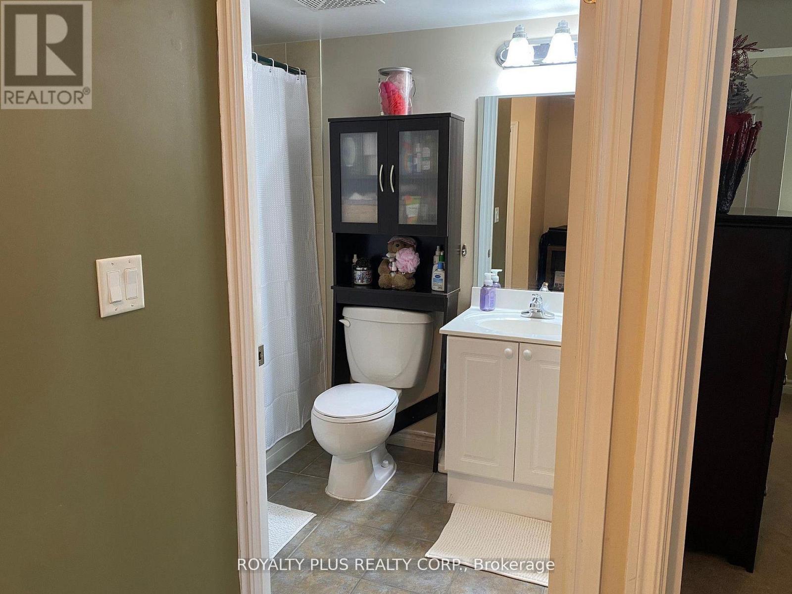 812 - 2088 Lawrence Avenue W, Toronto, Ontario  M9N 1J1 - Photo 14 - W12847754