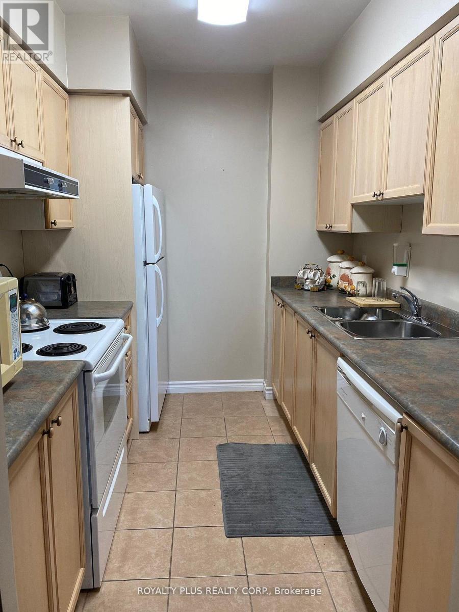 812 - 2088 Lawrence Avenue W, Toronto, Ontario  M9N 1J1 - Photo 7 - W12847754