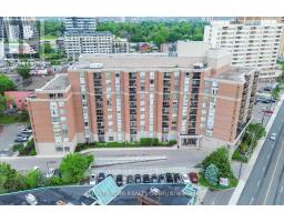 812 - 2088 LAWRENCE AVENUE W, Toronto, Ontario