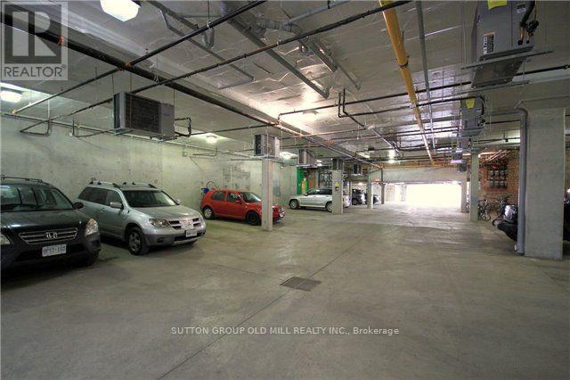 203 - 152 Annette Street, Toronto, Ontario  M6P 1P4 - Photo 10 - W12847756