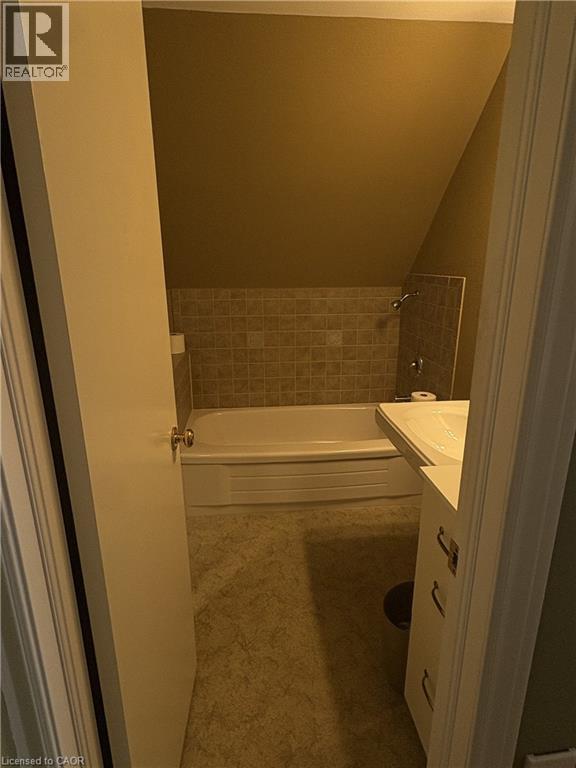 250 East 27th Street Unit# 3, Hamilton, Ontario  L8V 3G6 - Photo 13 - 40809773