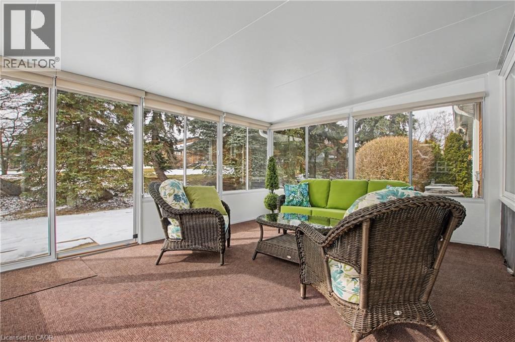 11 Whelans Way, Hamilton, Ontario  L9B 1T8 - Photo 2 - 40807542