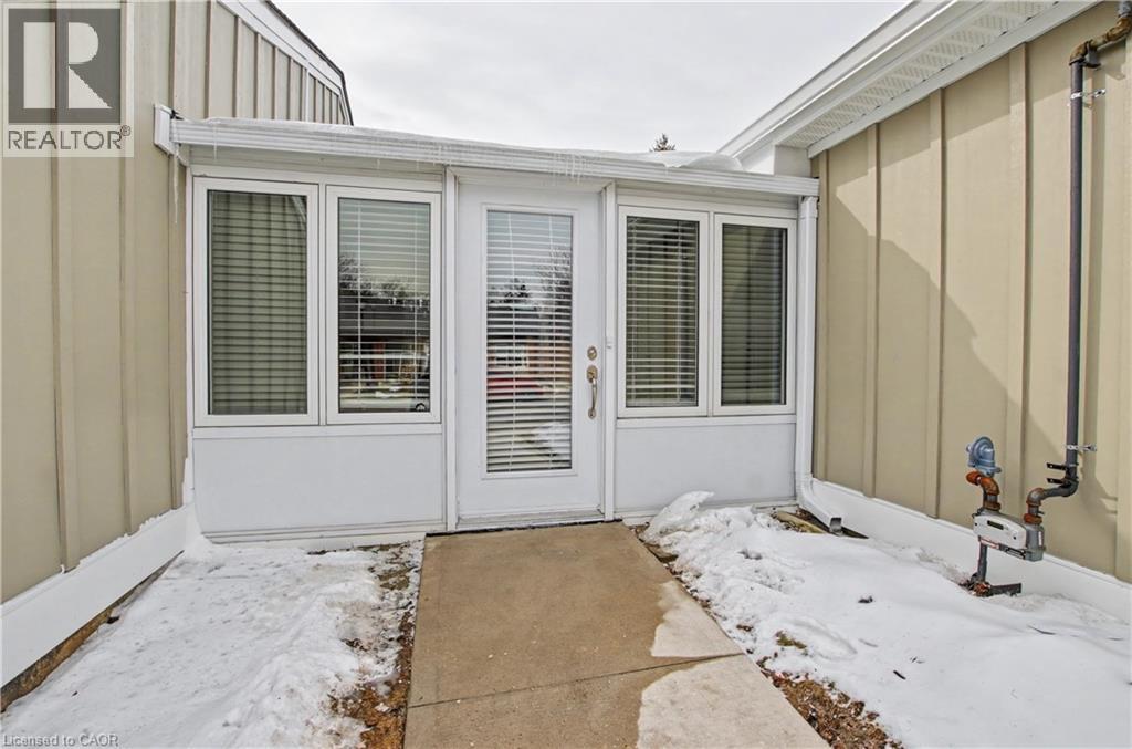 11 Whelans Way, Hamilton, Ontario  L9B 1T8 - Photo 6 - 40807542