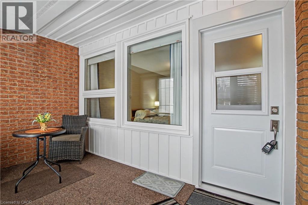 11 Whelans Way, Hamilton, Ontario  L9B 1T8 - Photo 8 - 40807542