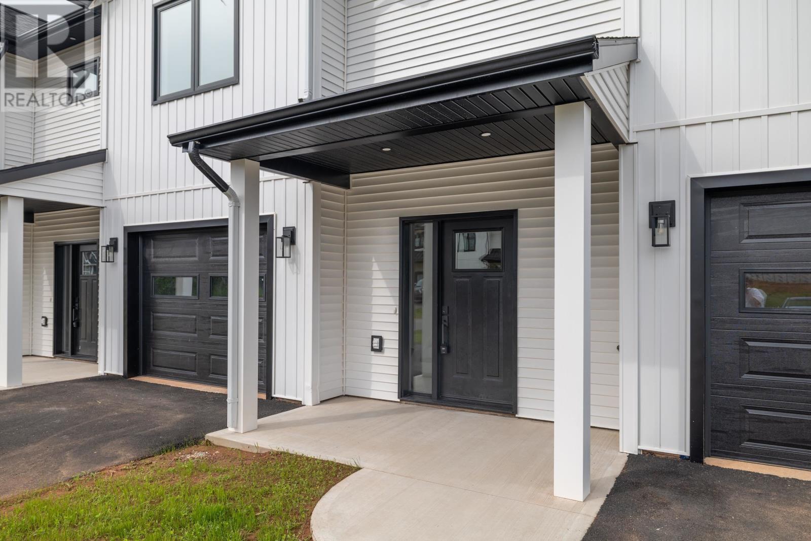 45 Kelly Heights, Stratford, Prince Edward Island  C1B 4M3 - Photo 2 - 202603880