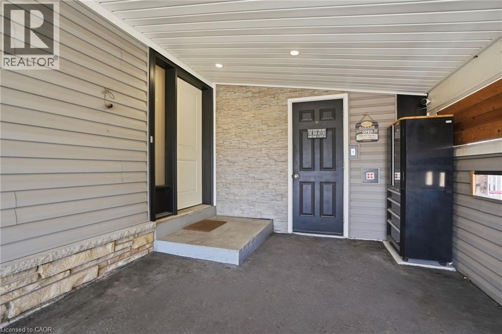 22 Southlea Drive, Hamilton, Ontario  L9C 3Z7 - Photo 5 - 40808413