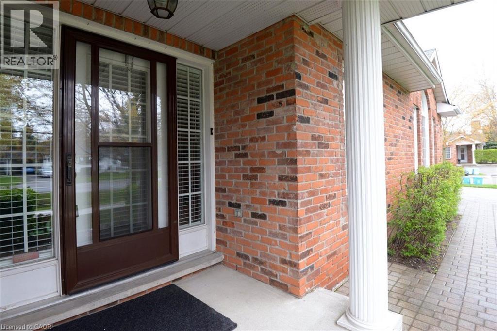 210 Fiddlers Green Road Unit# 1, Ancaster, Ontario  L9G 1W6 - Photo 3 - 40809631