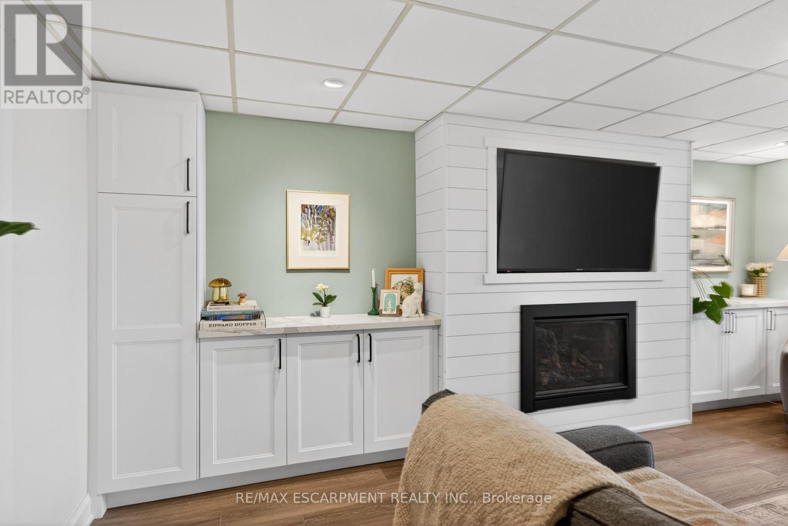 47 Sumner Crescent, Grimsby, Ontario  L3M 5E3 - Photo 30 - X12847654