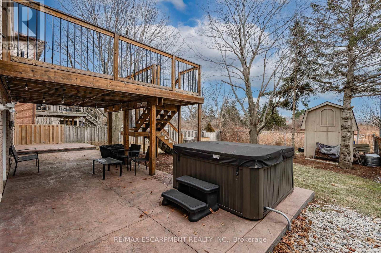 47 Sumner Crescent, Grimsby, Ontario  L3M 5E3 - Photo 37 - X12847654