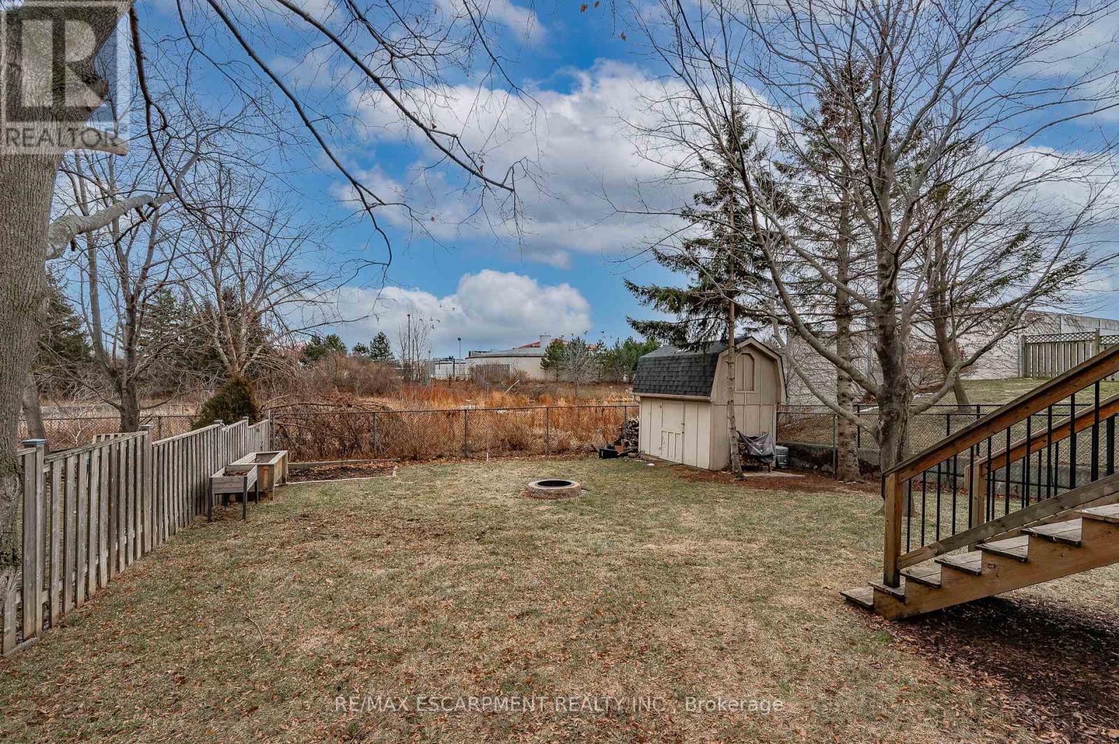 47 Sumner Crescent, Grimsby, Ontario  L3M 5E3 - Photo 39 - X12847654