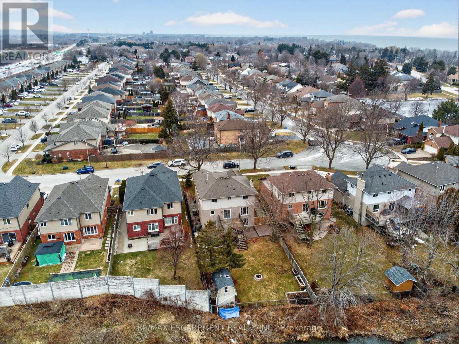 47 Sumner Crescent, Grimsby, Ontario  L3M 5E3 - Photo 41 - X12847654