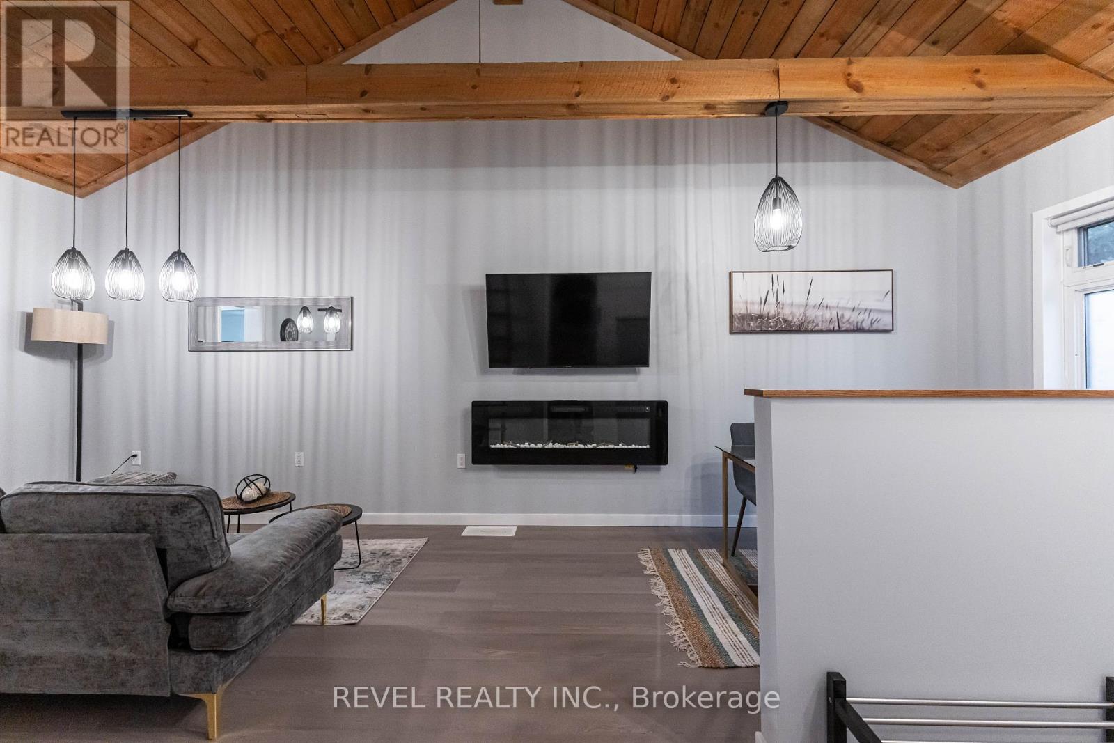 329 Main Street W, Hamilton, Ontario  L8P 1K1 - Photo 7 - X12847696