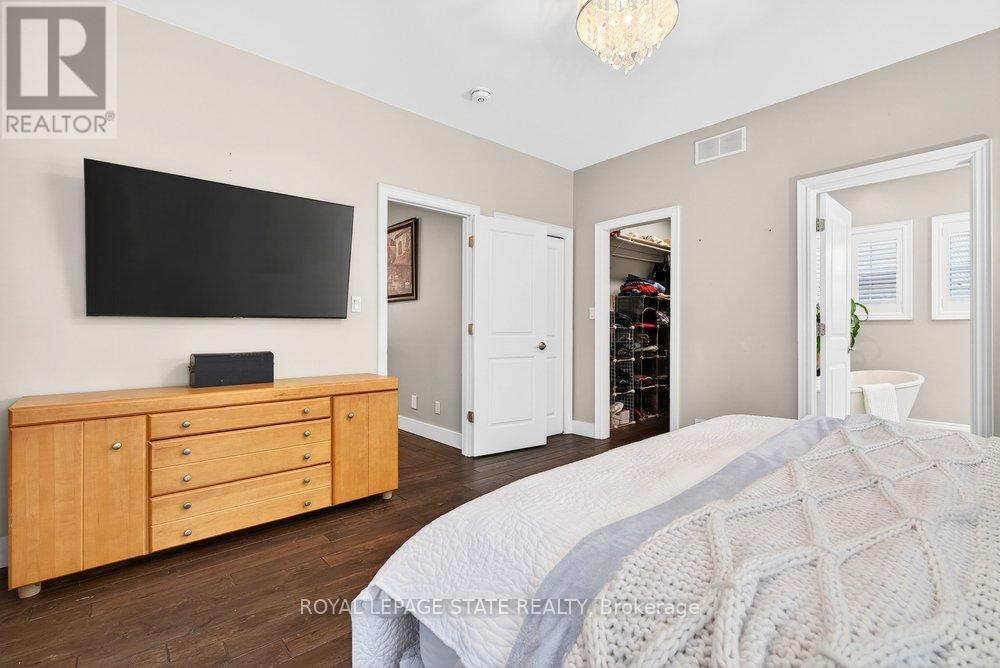 117 Monarch Street, Welland, Ontario  L3C 0E6 - Photo 22 - X12847712