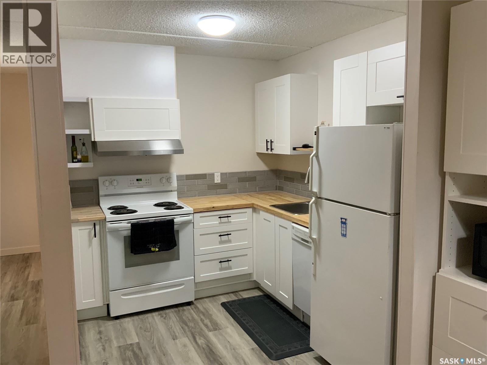 201 437 Pendygrasse Road, Saskatoon, Saskatchewan  S7M 5C1 - Photo 2 - SK029649