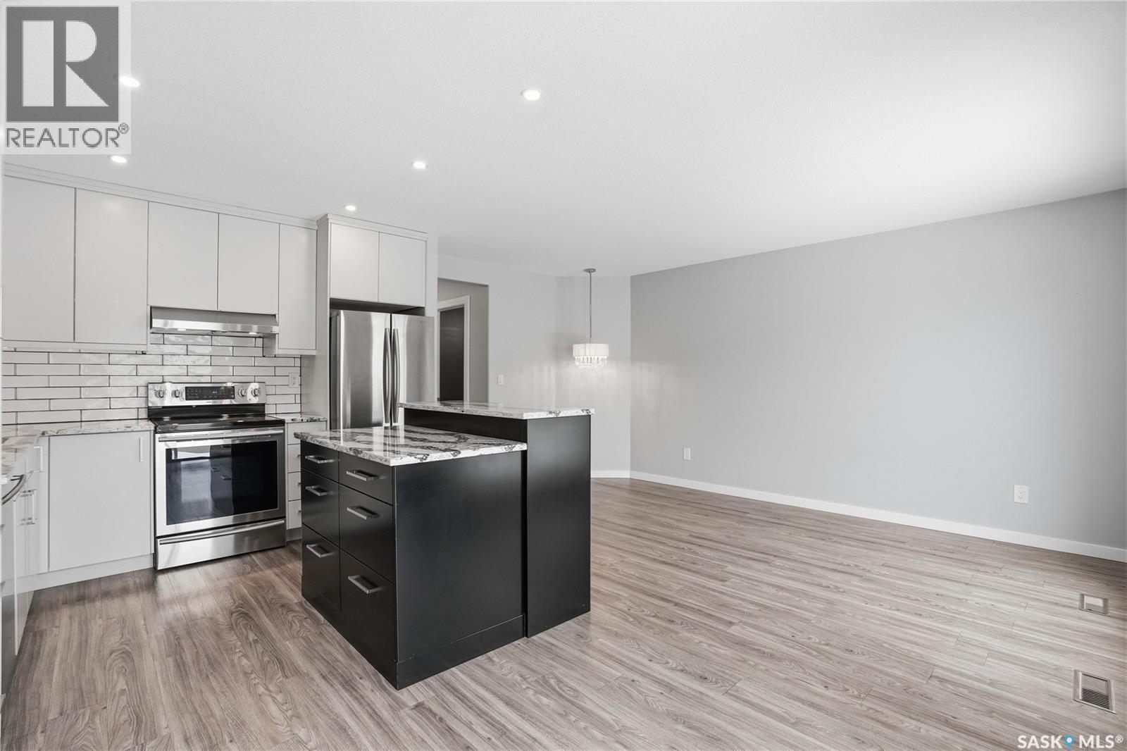 16 605 Perehudoff Crescent, Saskatoon, Saskatchewan  S7N 4N7 - Photo 11 - SK029631