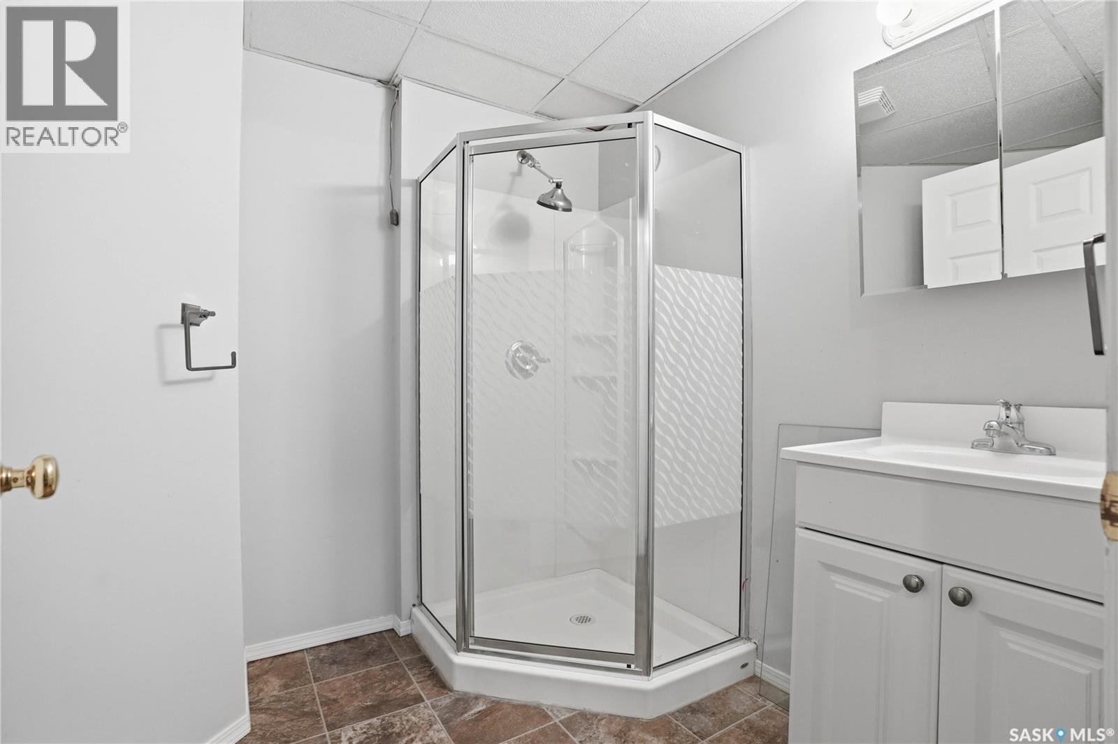 16 605 Perehudoff Crescent, Saskatoon, Saskatchewan  S7N 4N7 - Photo 33 - SK029631