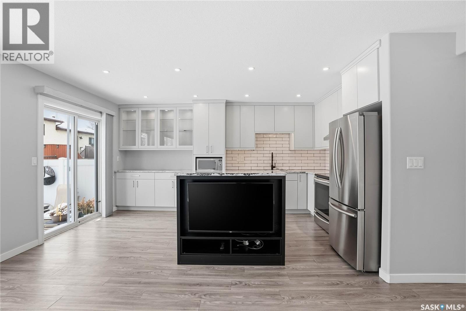 16 605 Perehudoff Crescent, Saskatoon, Saskatchewan  S7N 4N7 - Photo 7 - SK029631