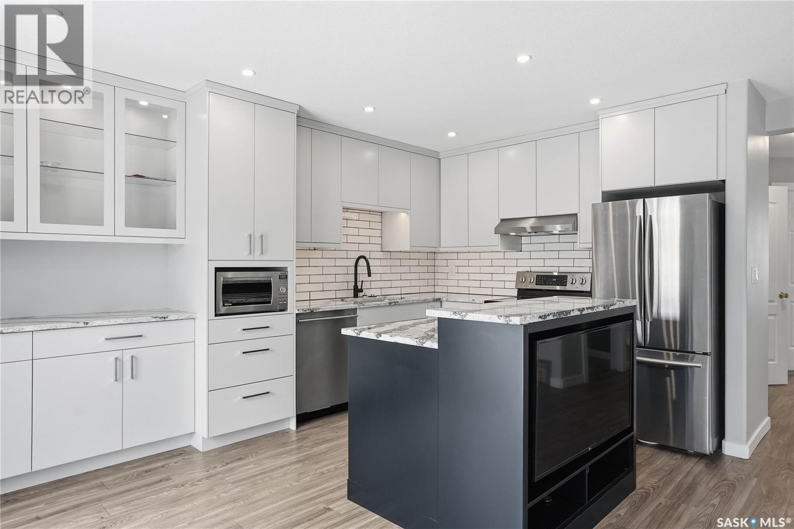 16 605 Perehudoff Crescent, Saskatoon, Saskatchewan  S7N 4N7 - Photo 9 - SK029631