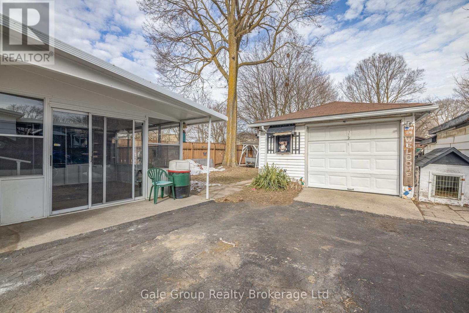 528 South Street, London East, Ontario  N6B 1C3 - Photo 16 - X12847780