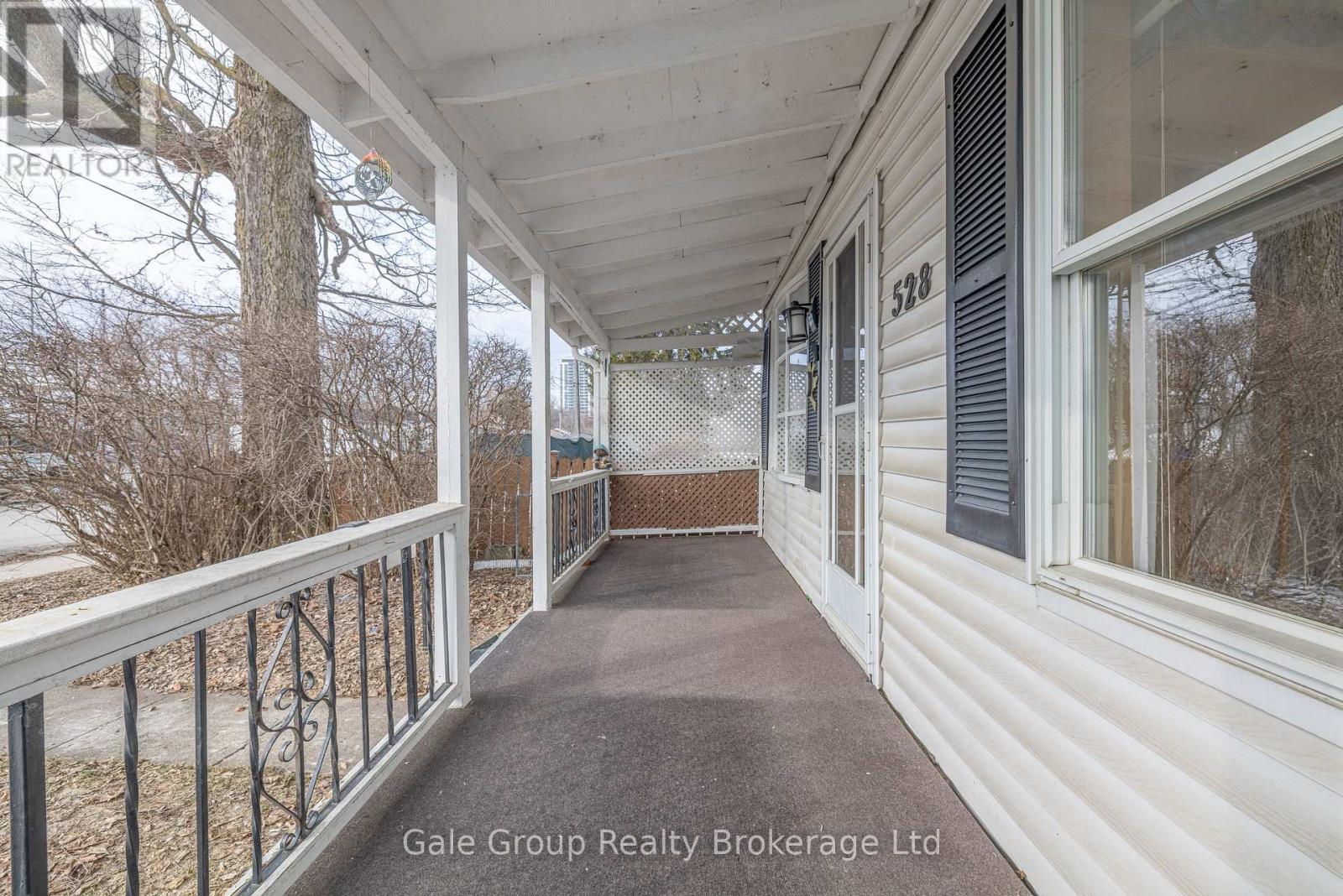 528 South Street, London East, Ontario  N6B 1C3 - Photo 3 - X12847780