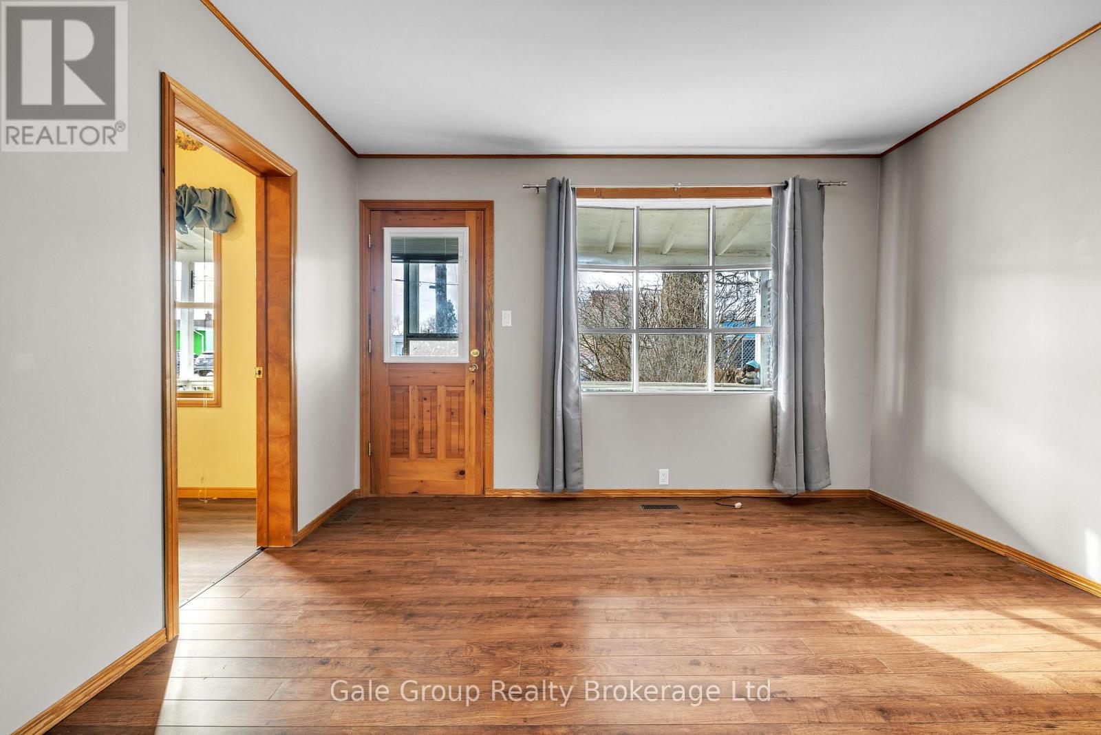 528 South Street, London East, Ontario  N6B 1C3 - Photo 4 - X12847780