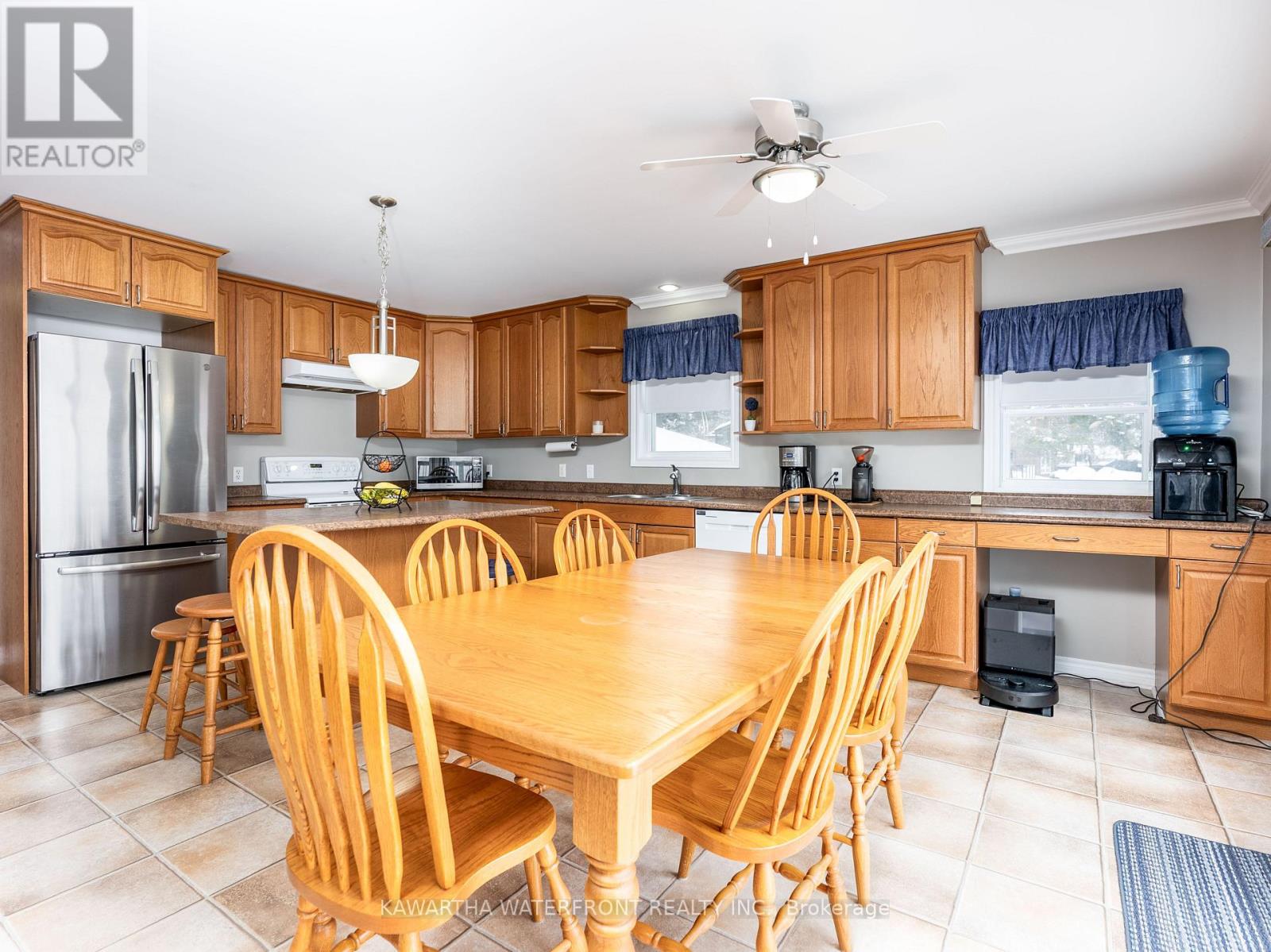 519 Long Beach Road, Kawartha Lakes (Fenelon), Ontario  K0M 1G0 - Photo 9 - X12847936