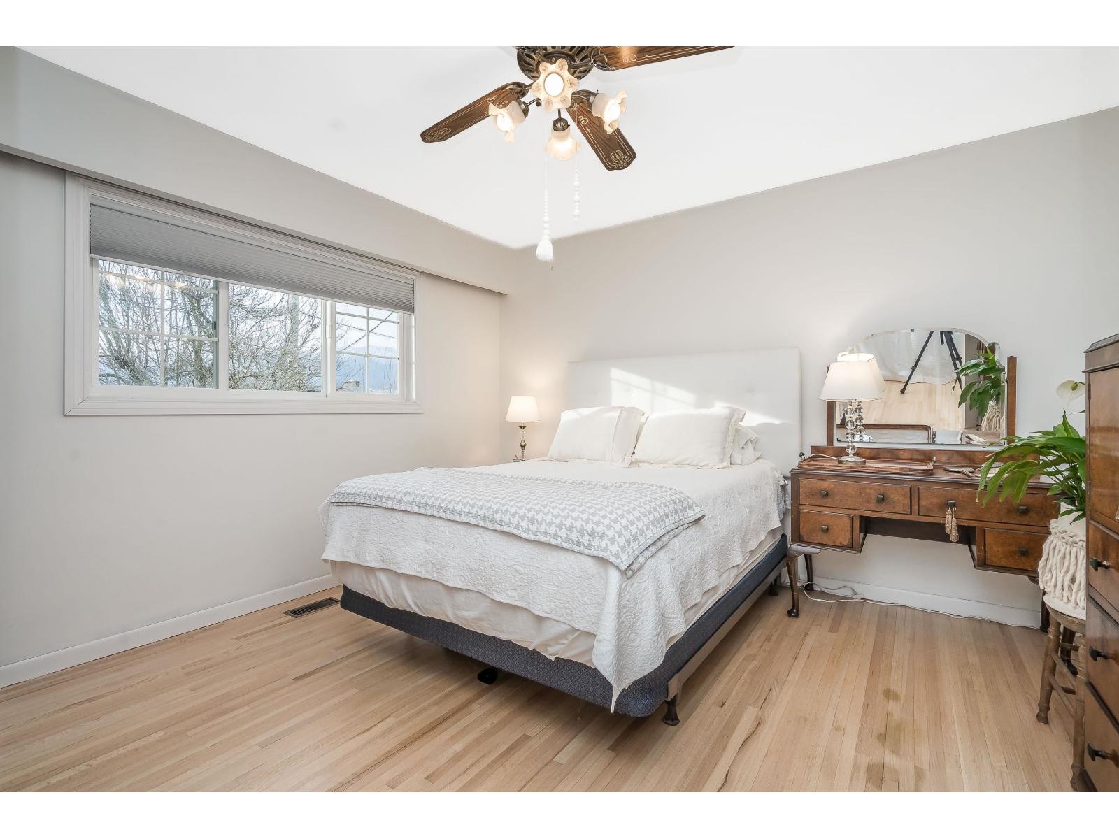 9727 Hazel Street, Chilliwack Proper East, Chilliwack, British Columbia  V2P 5P1 - Photo 19 - R3093097