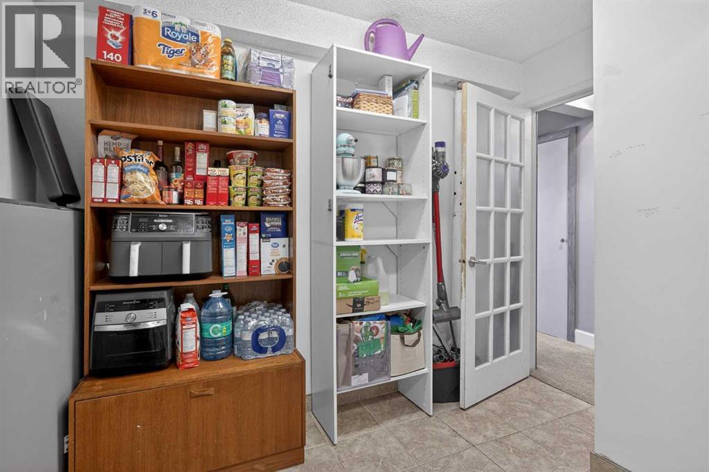 1028 Penrith Crescent Se, Calgary, Alberta  T2A 2H7 - Photo 32 - A2286757