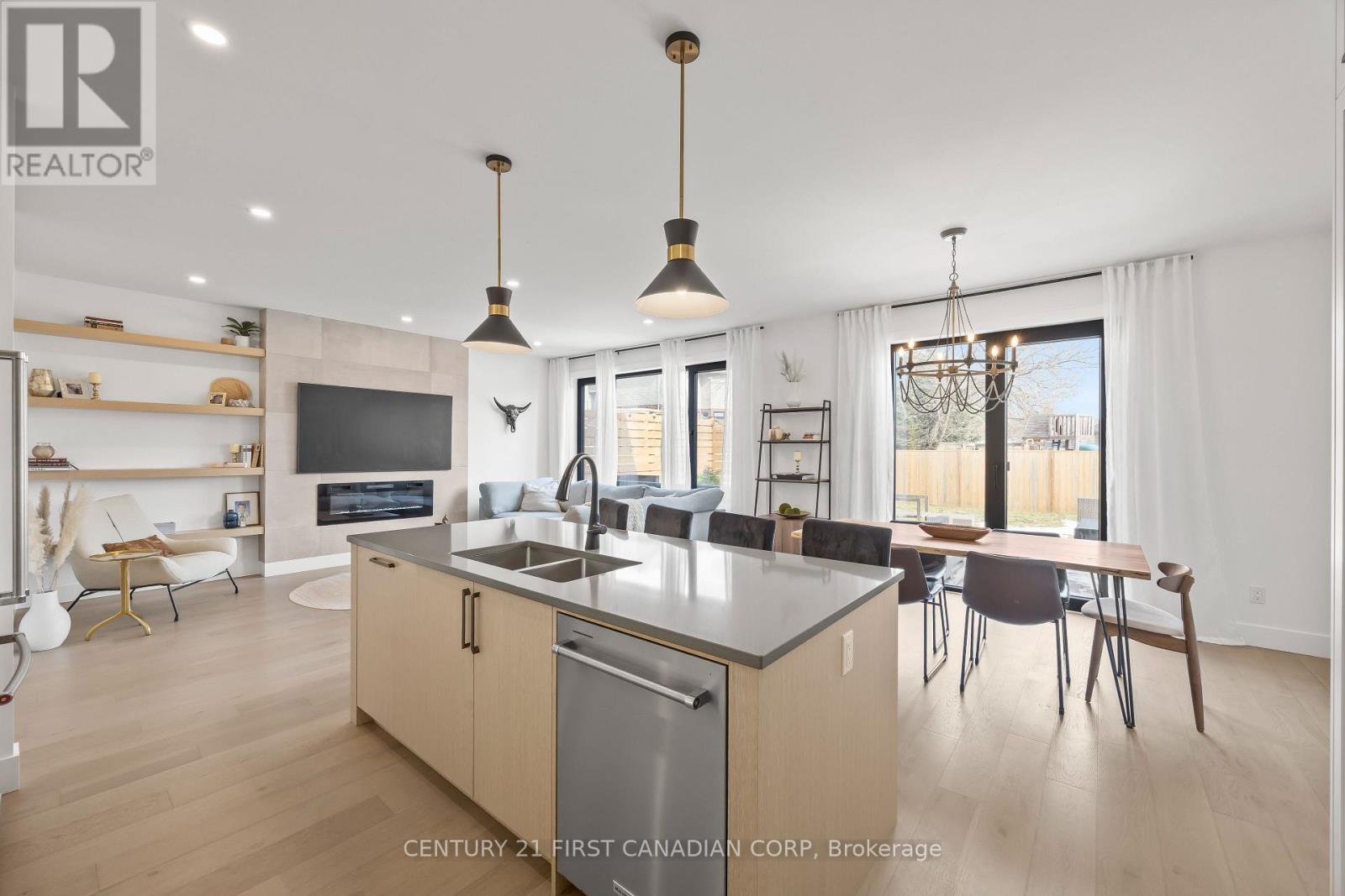 2258 Wickerson Road, London South, Ontario  N6K 0C3 - Photo 17 - X12847782