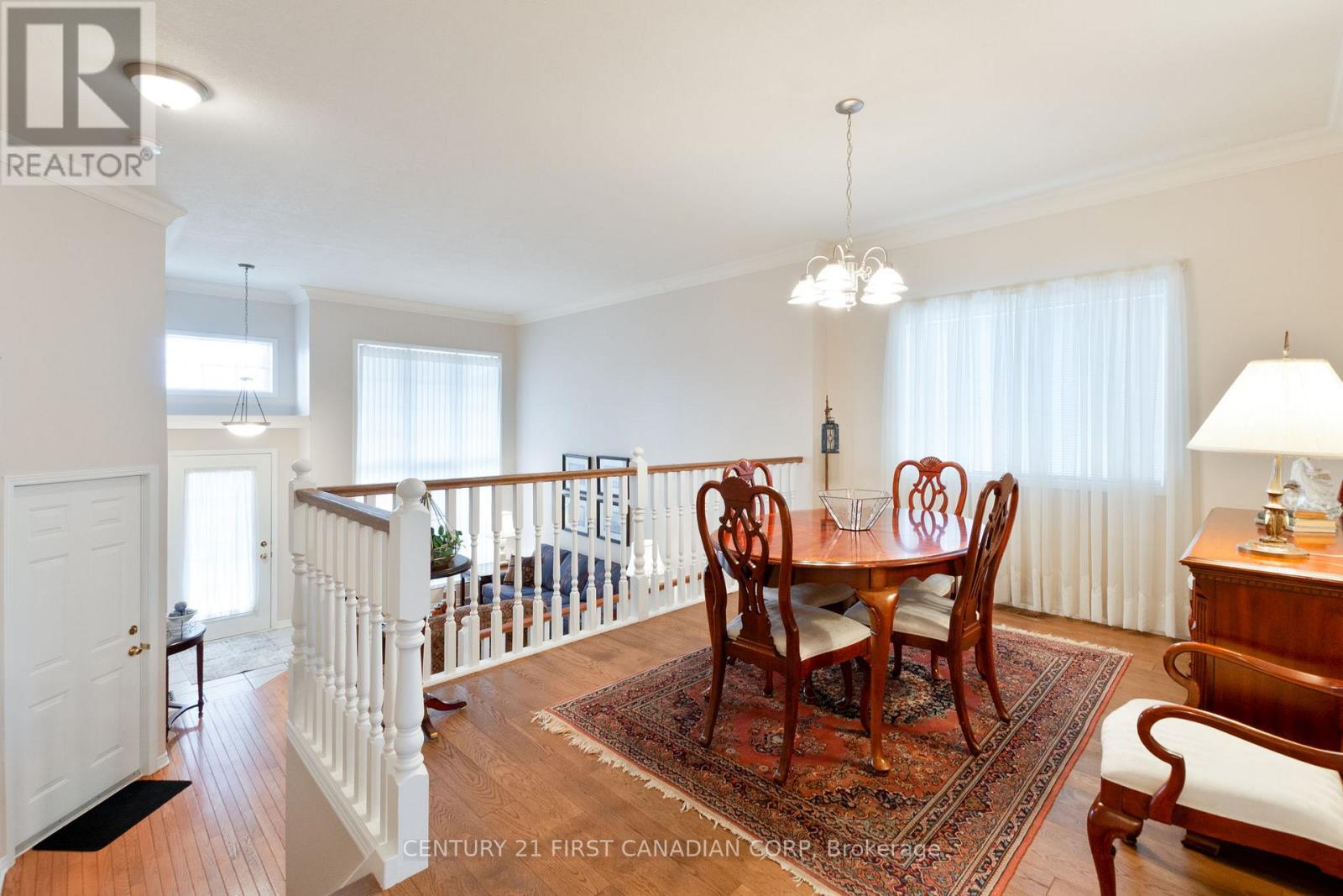 54 Willow Crescent, Strathroy-Caradoc, Ontario  N7G 4G3 - Photo 10 - X12847974