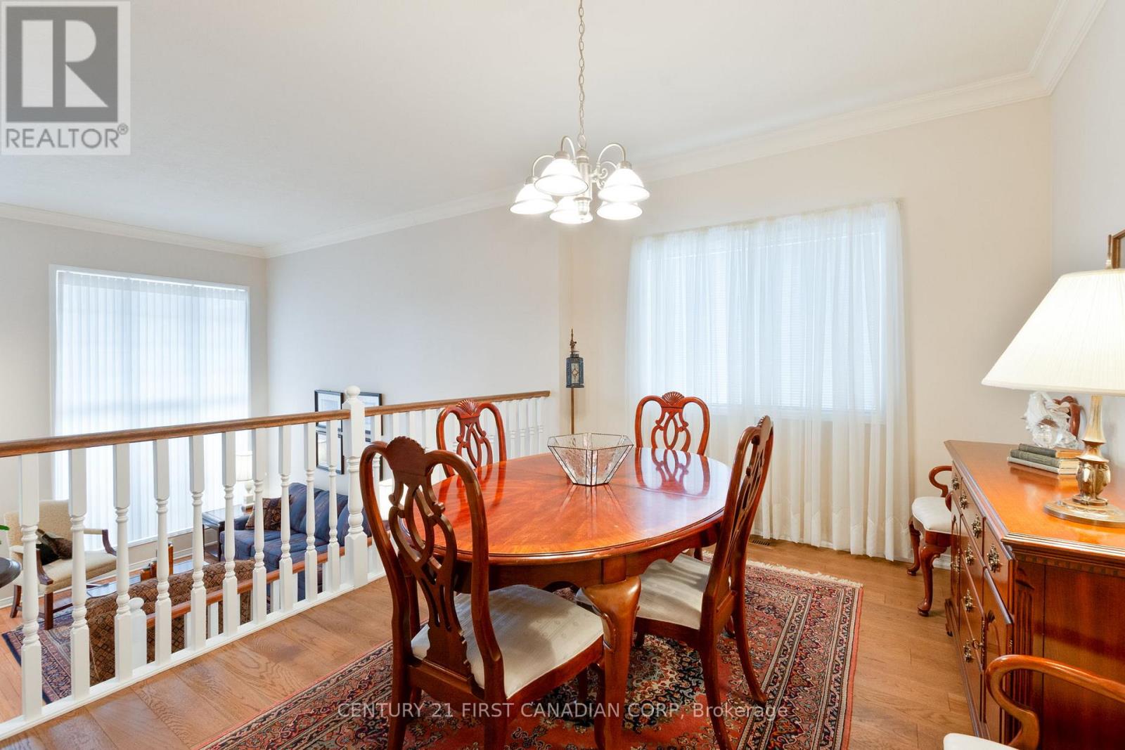 54 Willow Crescent, Strathroy-Caradoc, Ontario  N7G 4G3 - Photo 12 - X12847974