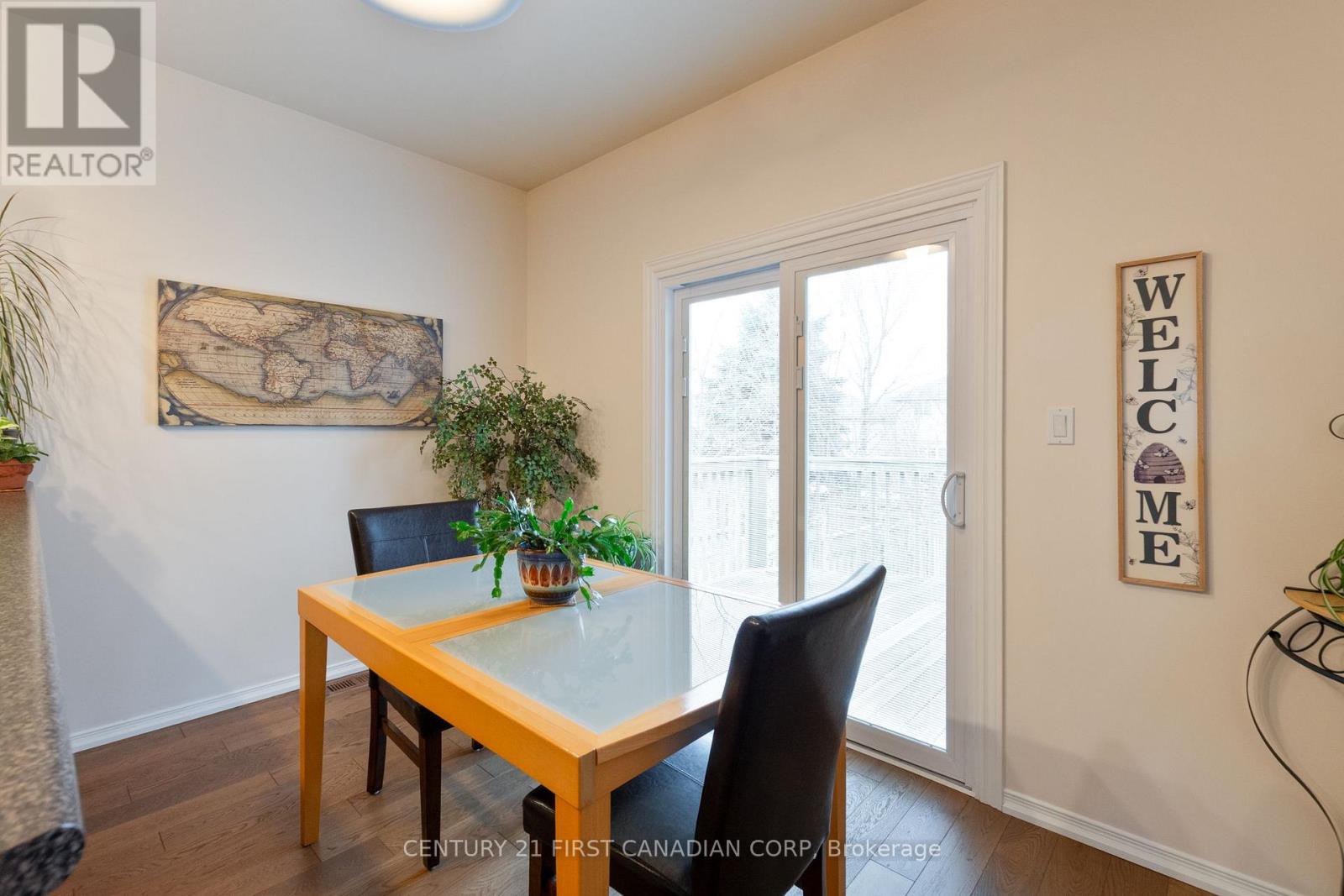 54 Willow Crescent, Strathroy-Caradoc, Ontario  N7G 4G3 - Photo 16 - X12847974