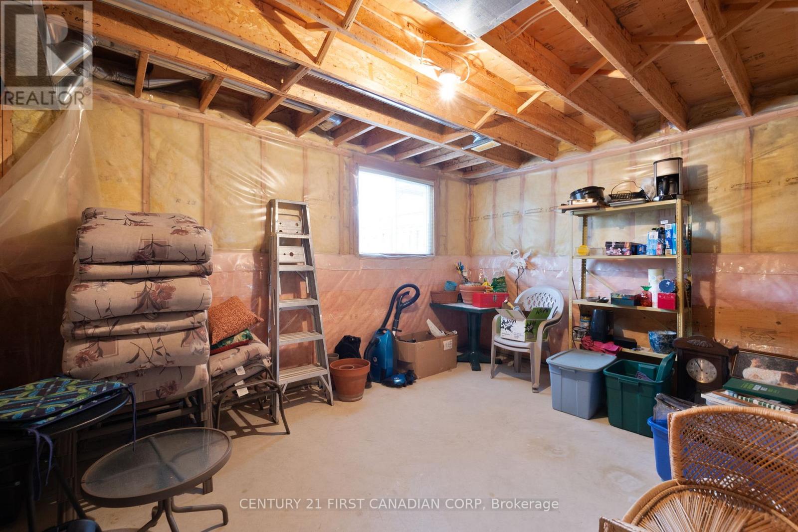 54 Willow Crescent, Strathroy-Caradoc, Ontario  N7G 4G3 - Photo 33 - X12847974