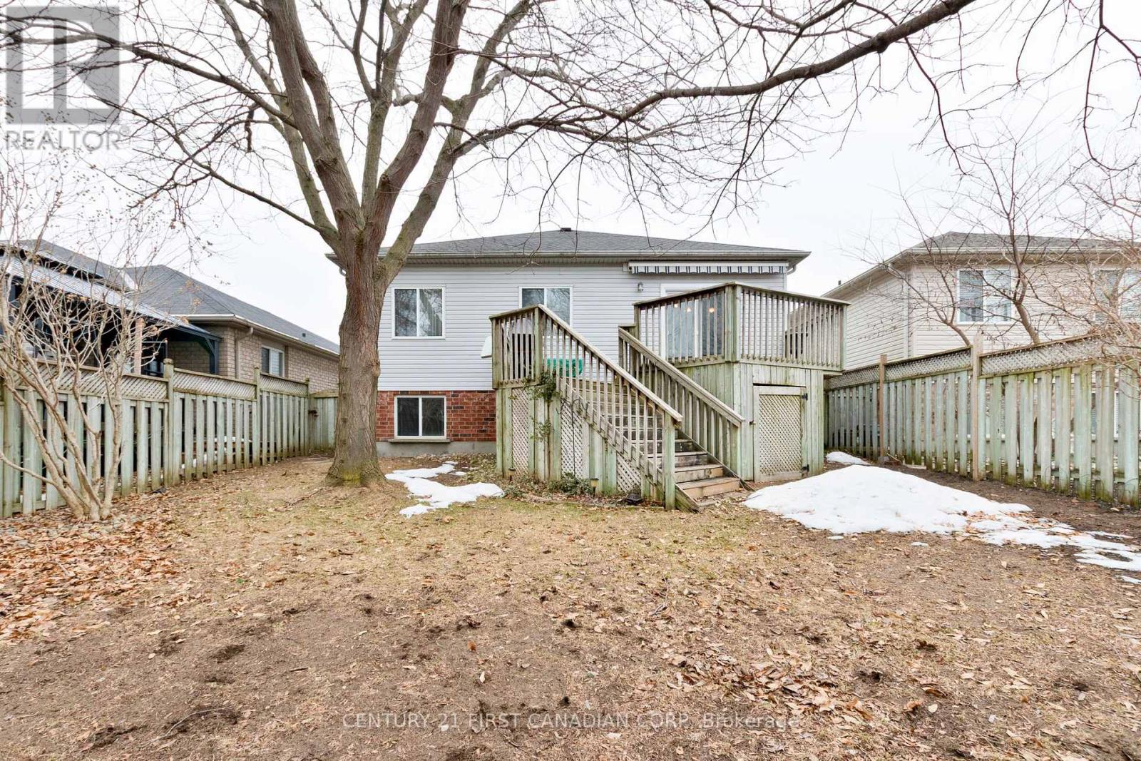 54 Willow Crescent, Strathroy-Caradoc, Ontario  N7G 4G3 - Photo 38 - X12847974