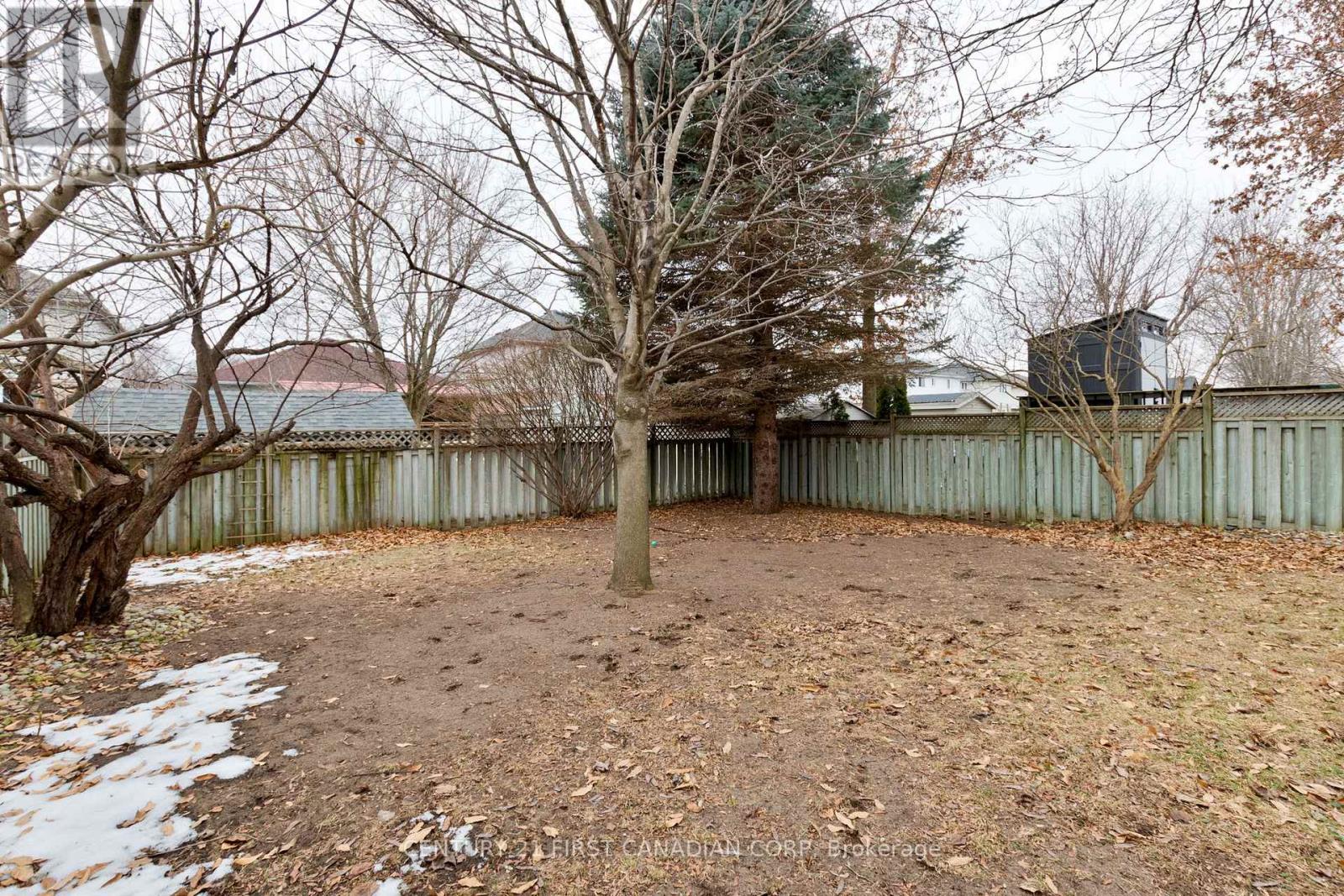 54 Willow Crescent, Strathroy-Caradoc, Ontario  N7G 4G3 - Photo 40 - X12847974