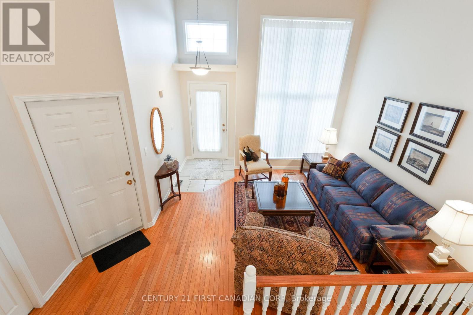 54 Willow Crescent, Strathroy-Caradoc, Ontario  N7G 4G3 - Photo 9 - X12847974