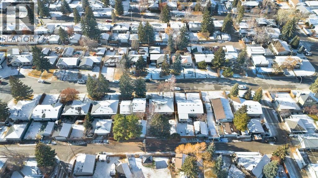 123 Glacier Drive Sw, Calgary, Alberta  T3E 5A3 - Photo 42 - A2288194