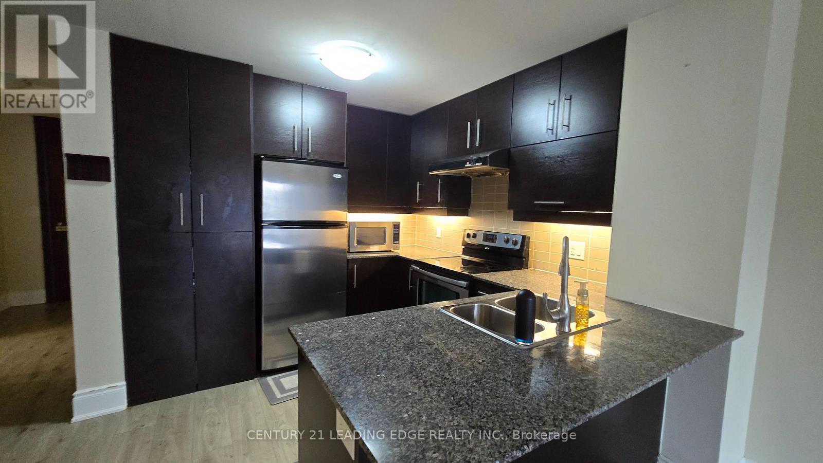 1201 - 233 South Park Road, Markham, Ontario  L3T 0B3 - Photo 9 - N12639318