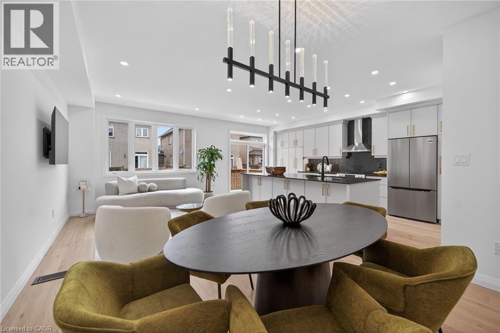 12 Shady Oaks Trail, Hamilton, Ontario  L9B 0E9 - Photo 22 - 40809734