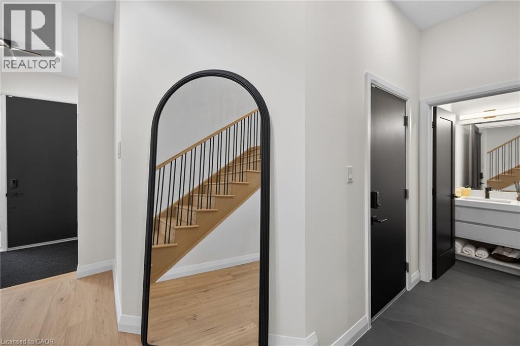 12 Shady Oaks Trail, Hamilton, Ontario  L9B 0E9 - Photo 26 - 40809734