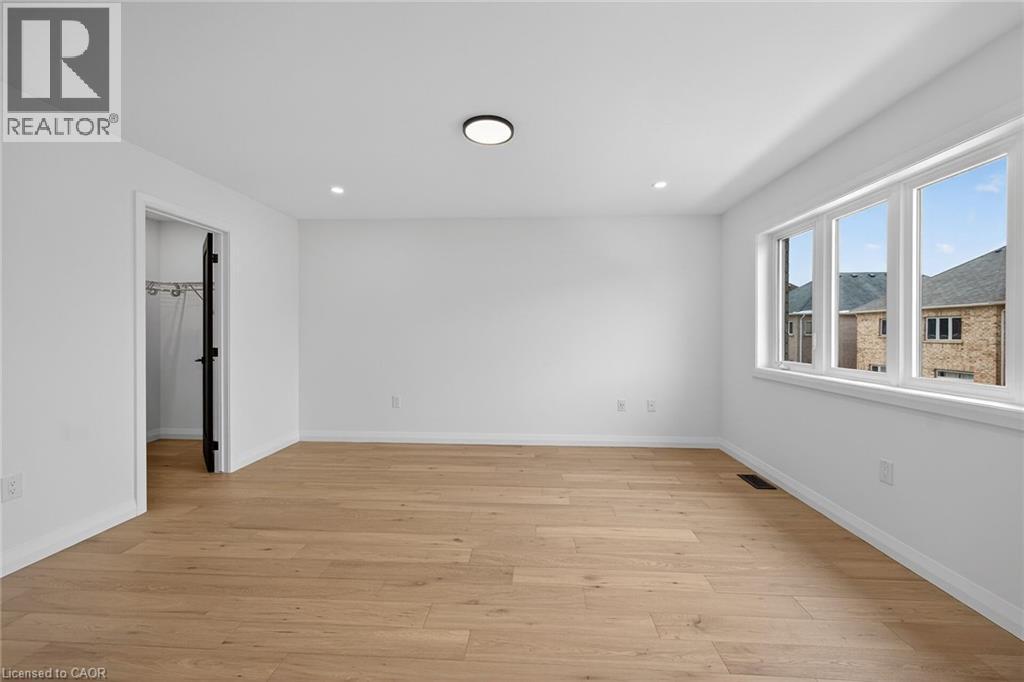 12 Shady Oaks Trail, Hamilton, Ontario  L9B 0E9 - Photo 28 - 40809734