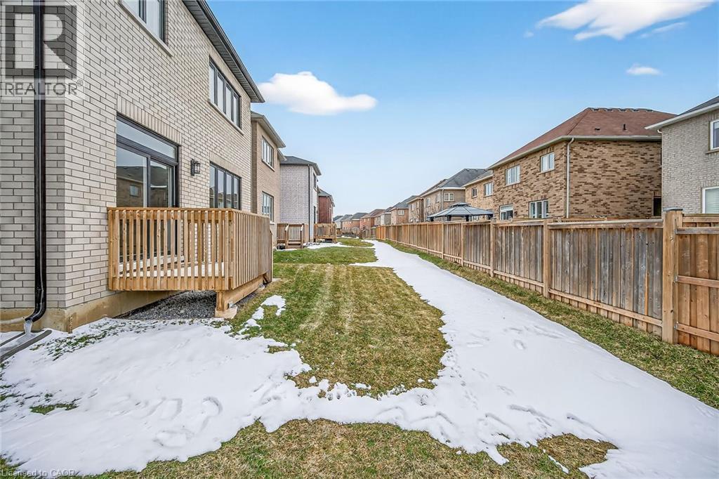12 Shady Oaks Trail, Hamilton, Ontario  L9B 0E9 - Photo 47 - 40809734