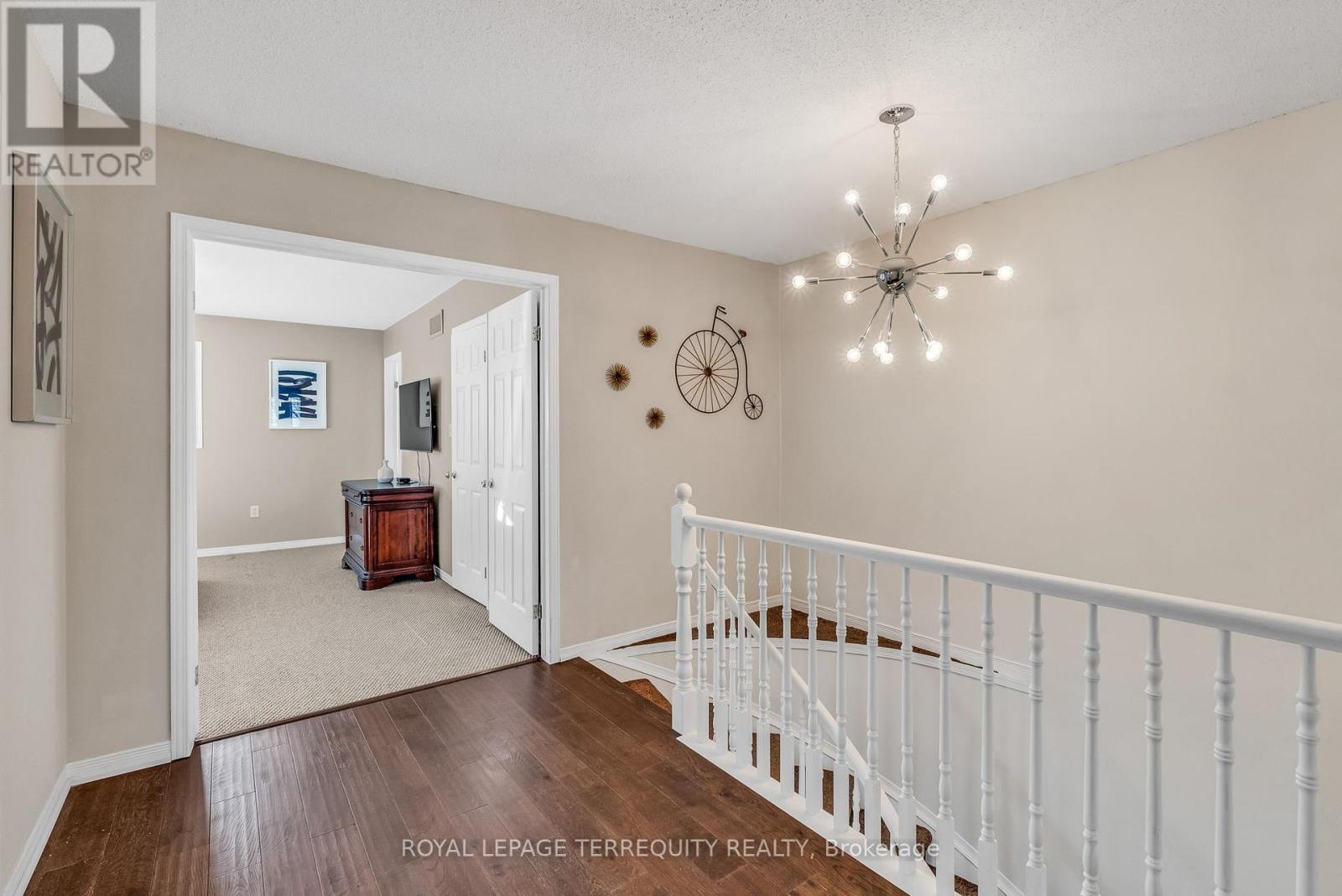 25 - 1276 Silvan Forest Drive, Burlington, Ontario  L7M 4V8 - Photo 21 - W12798964