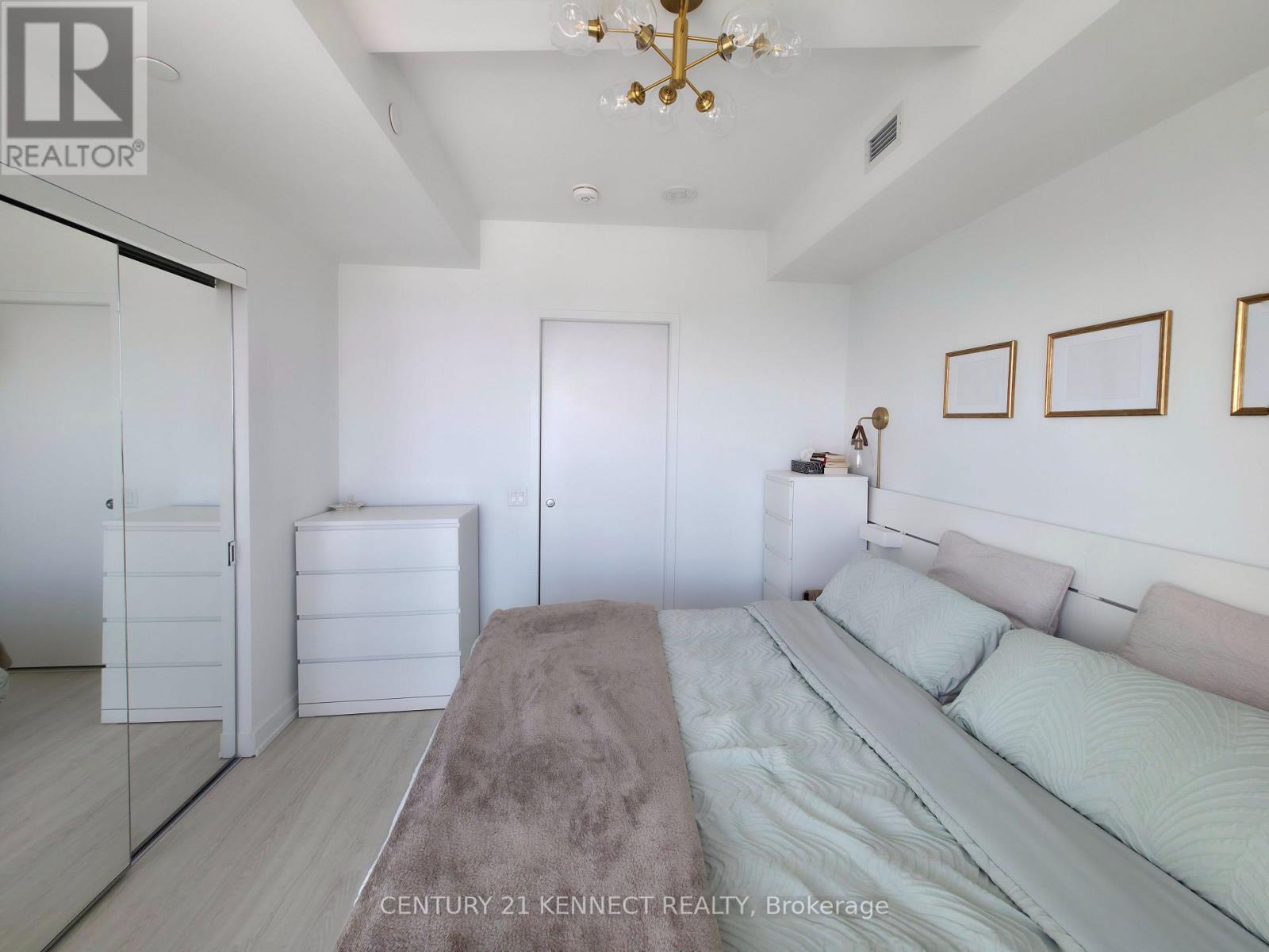 5609 - 3883 Quartz Road, Mississauga, Ontario  L5B 0M4 - Photo 5 - W12847326