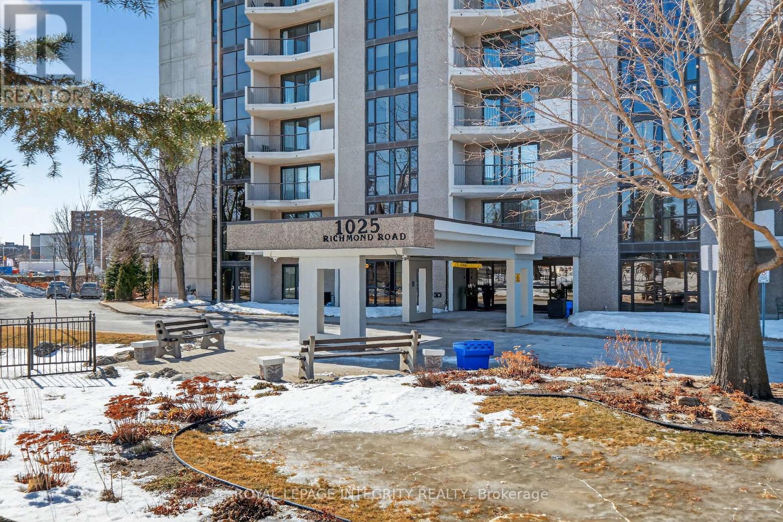 2608 - 1025 Richmond Road, Ottawa, Ontario  K2B 8G8 - Photo 2 - X12847822