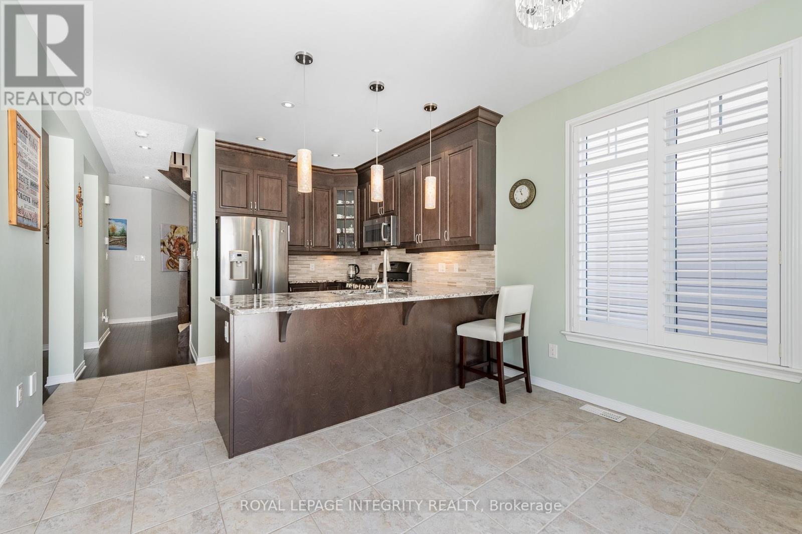 528 Rouncey Road, Ottawa, Ontario  K2V 0E2 - Photo 12 - X12847990