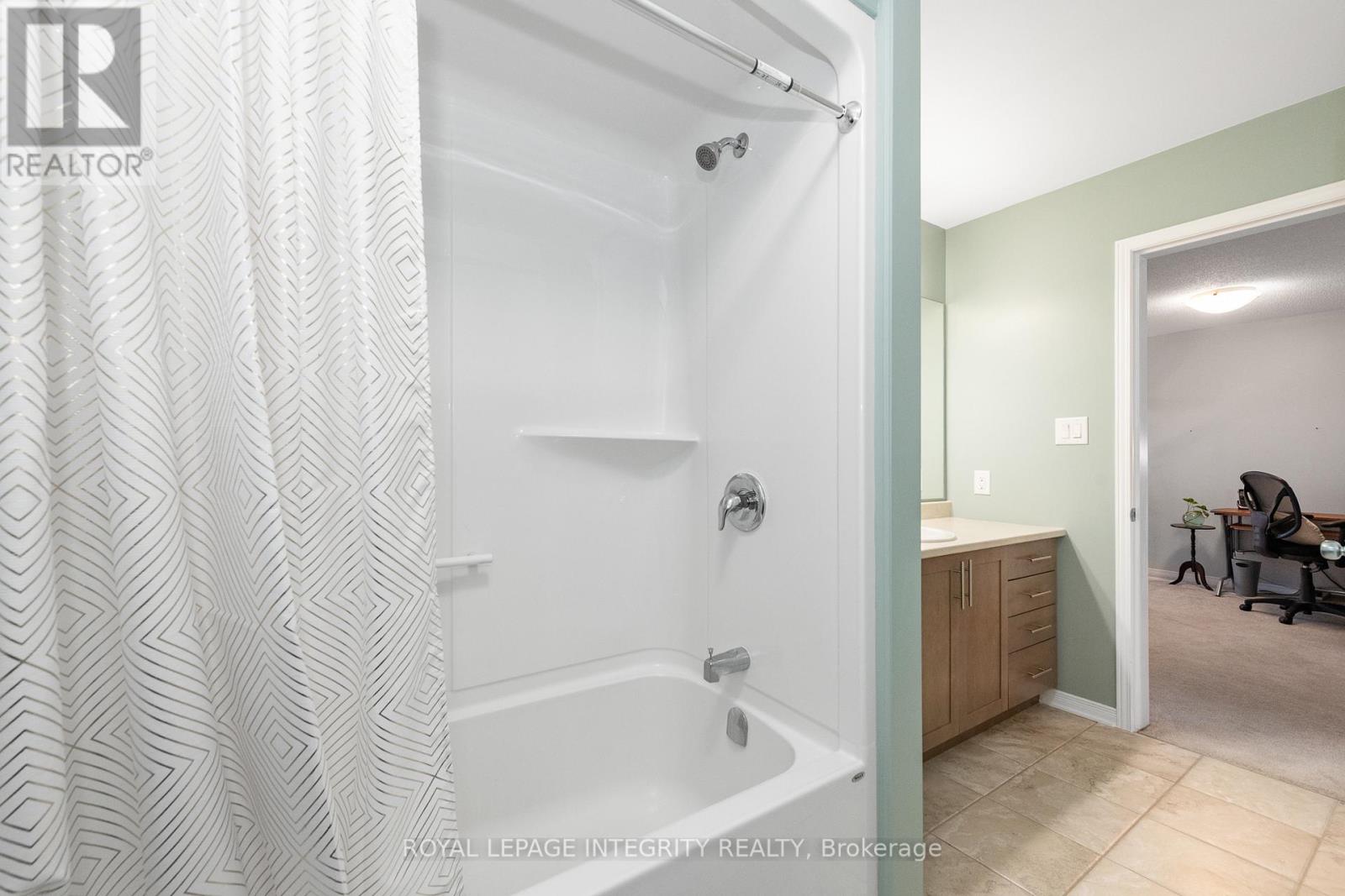 528 Rouncey Road, Ottawa, Ontario  K2V 0E2 - Photo 33 - X12847990