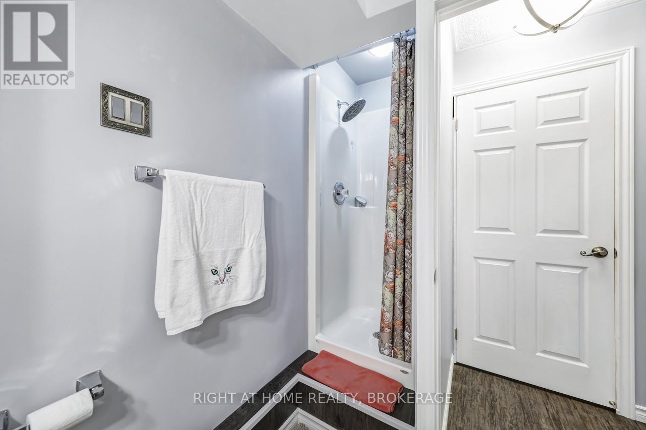 7327 Joliette Crescent, Mississauga, Ontario  L5N 1Z2 - Photo 19 - W12847928