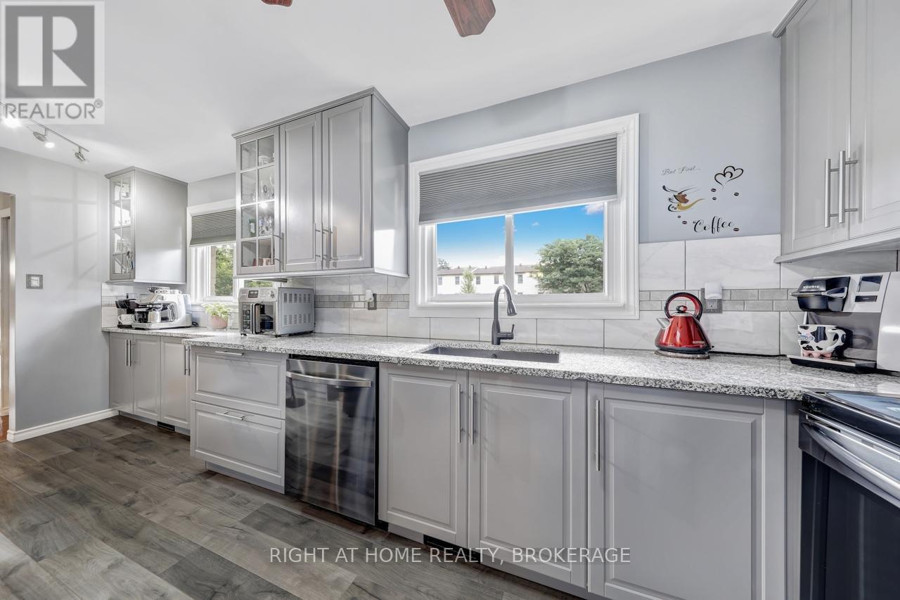 7327 Joliette Crescent, Mississauga, Ontario  L5N 1Z2 - Photo 7 - W12847928